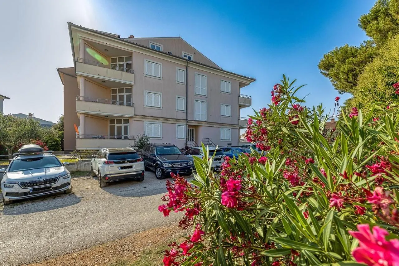 Enjoy At L&C Appartement Rovinj
