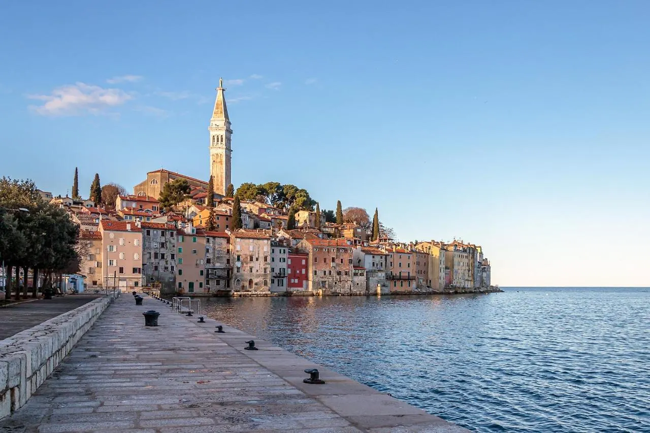 Enjoy At L&C Appartement Rovinj