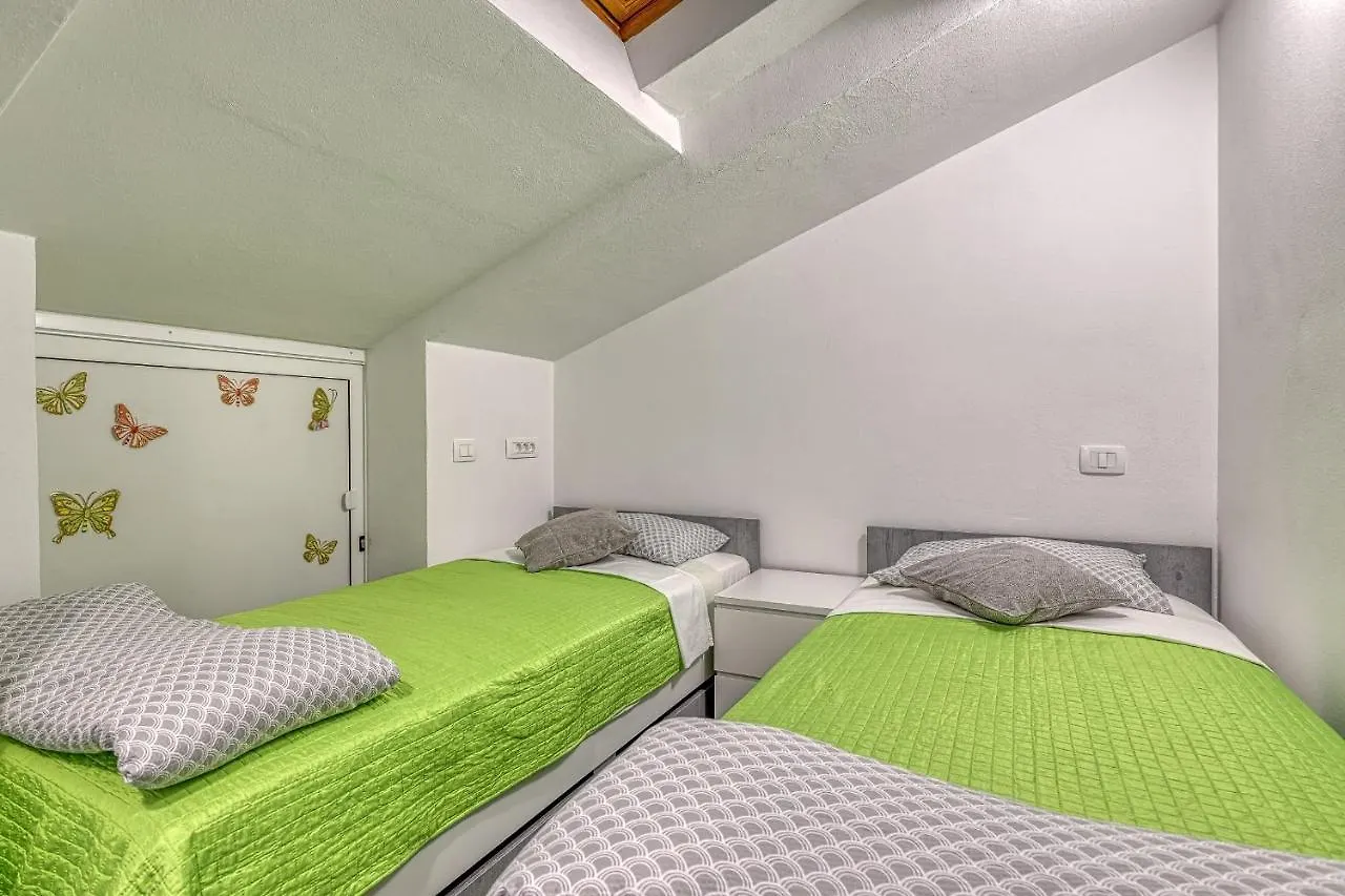Enjoy At L&C Appartement Rovinj